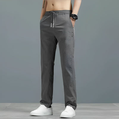 Tyrell - Bequeme Jogginghose mit enger Passform für Männer