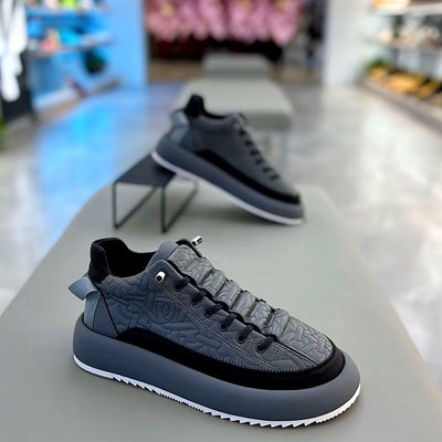 Tenysonn | Freizeitschuhe ohne Schnürsenkel mit eingravierten Nähten