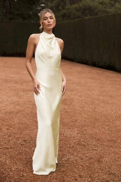 Aisha™ – Satin-Maxikleid mit Wasserfallausschnitt