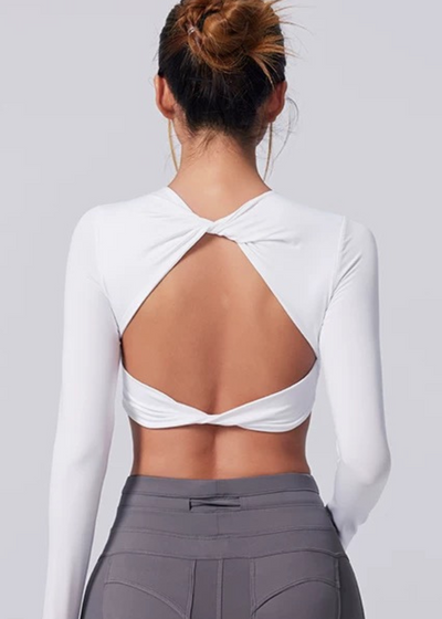 T-Shirt – EleganceTwist – Integrierter BH