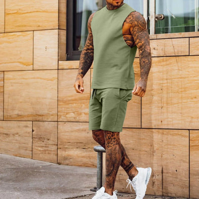 Olivgrünes ärmelloses Sport-Outfit für Männer - Axel