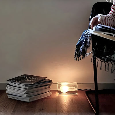 ZenCube Lamp – Moderne transparente Eistischlampe mit Würfel-Glühbirne