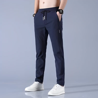 Tyrell - Bequeme Jogginghose mit enger Passform für Männer