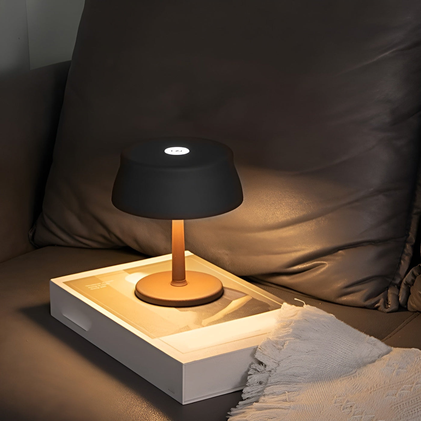TouchMetal Light - Dekorative LED-Tischleuchte mit Touch-Steuerung