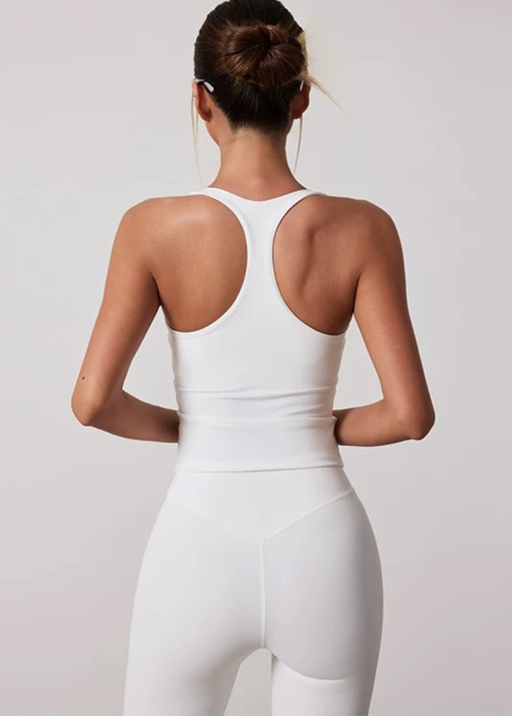 Swan Tank Top – Integrierter BH