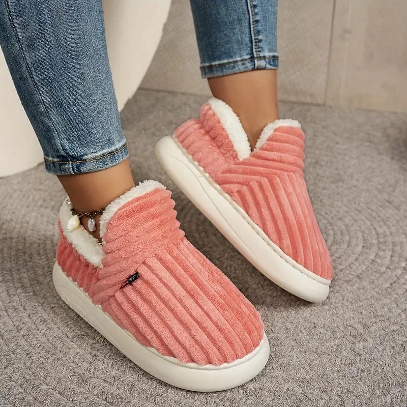 Storm - Plüschige Unisex-Hausschuhe