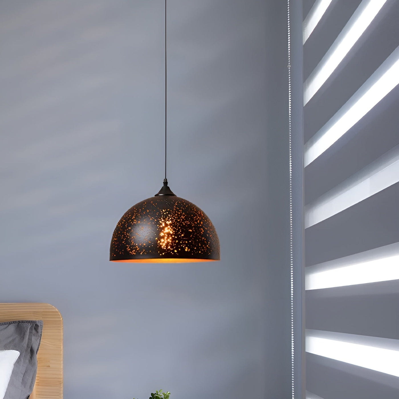ShadowFlare Light – Dekorative Metall-Pendelleuchte