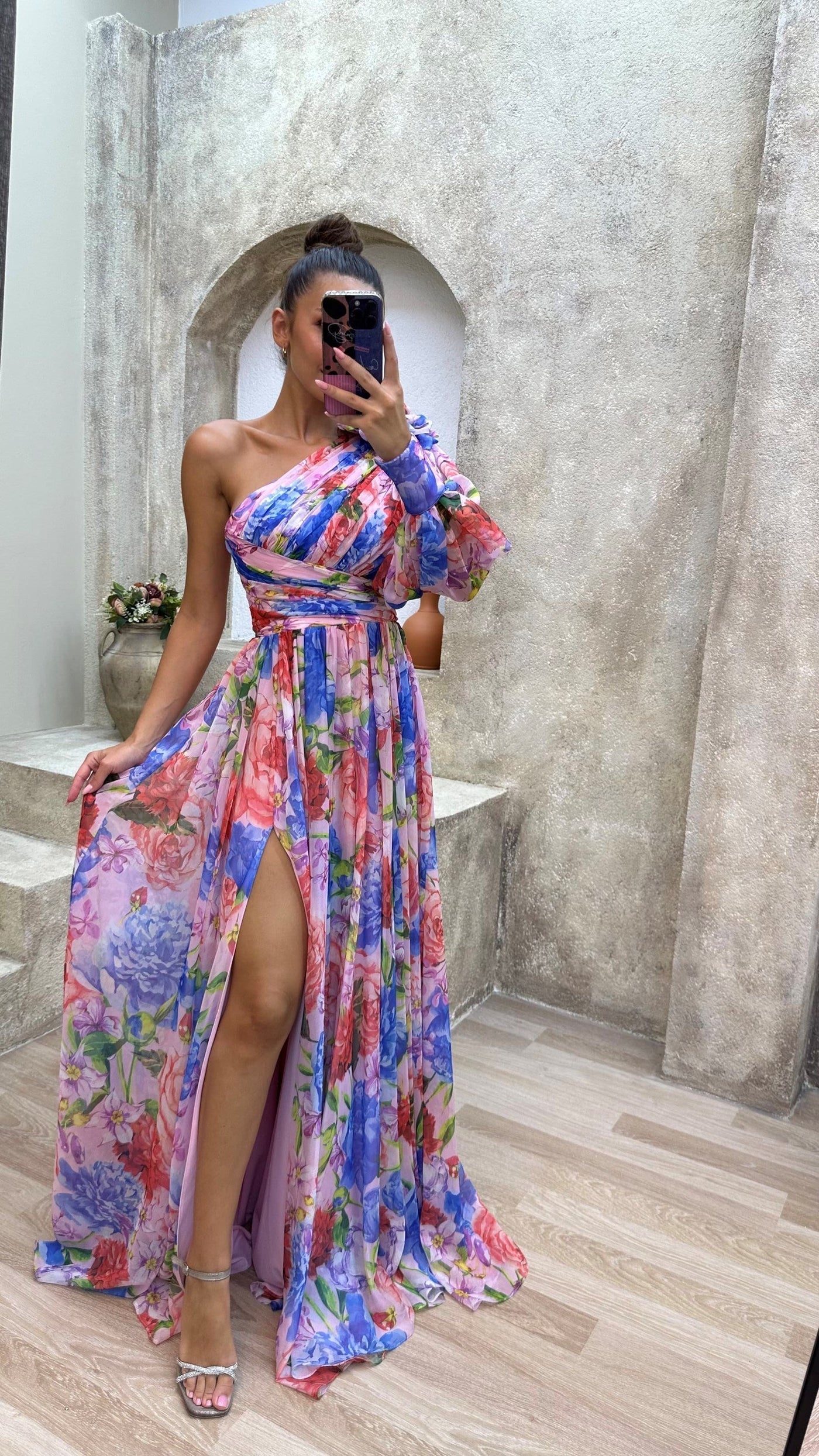 Sylvia - Luftiges Schulterkleid für Sommerfeste