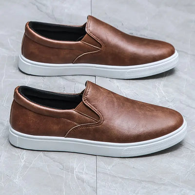 Tino – Lässige Slipper für Herren, bequem und stilvoll