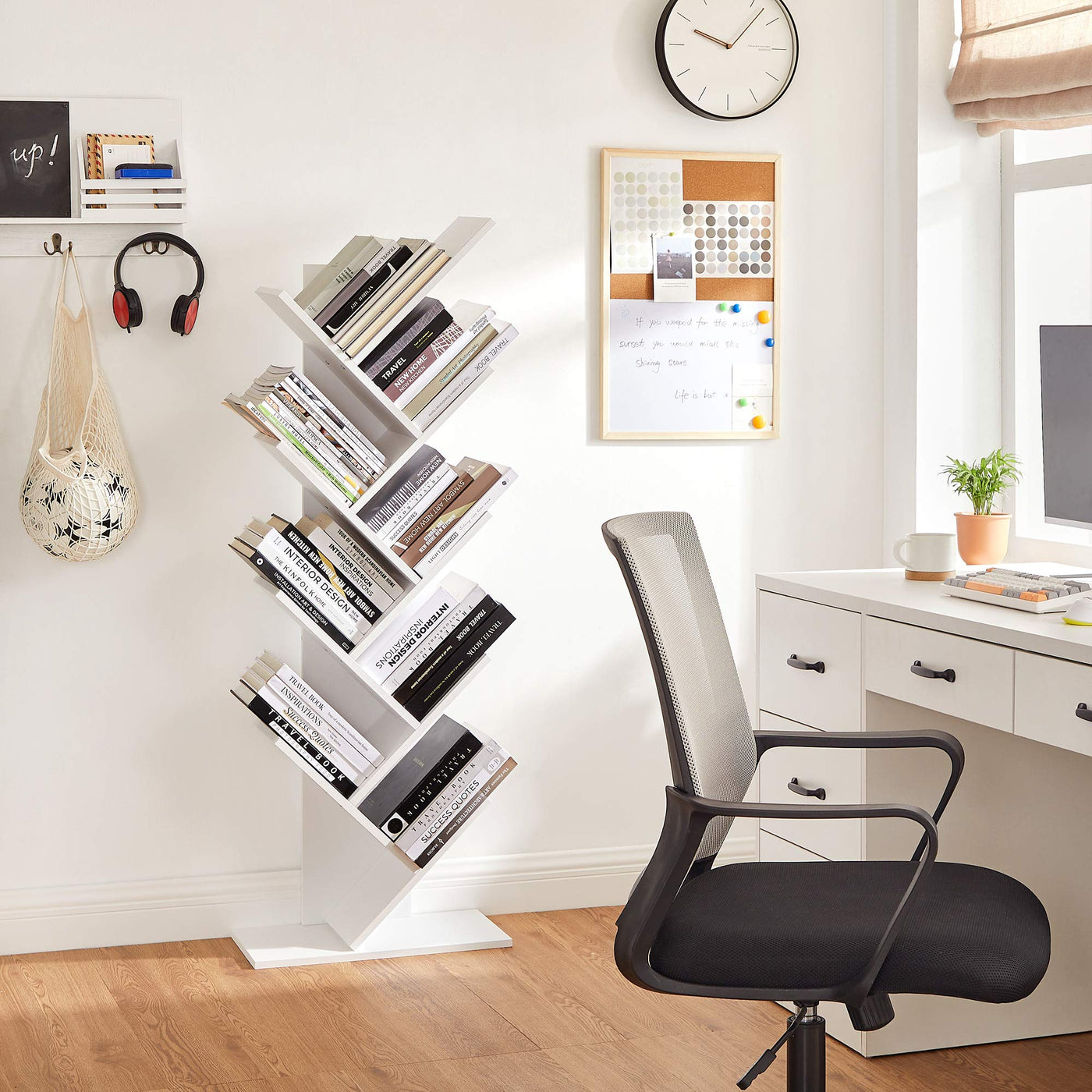 TreeStack Regal – 8-stufiges Holz-Bücherregal