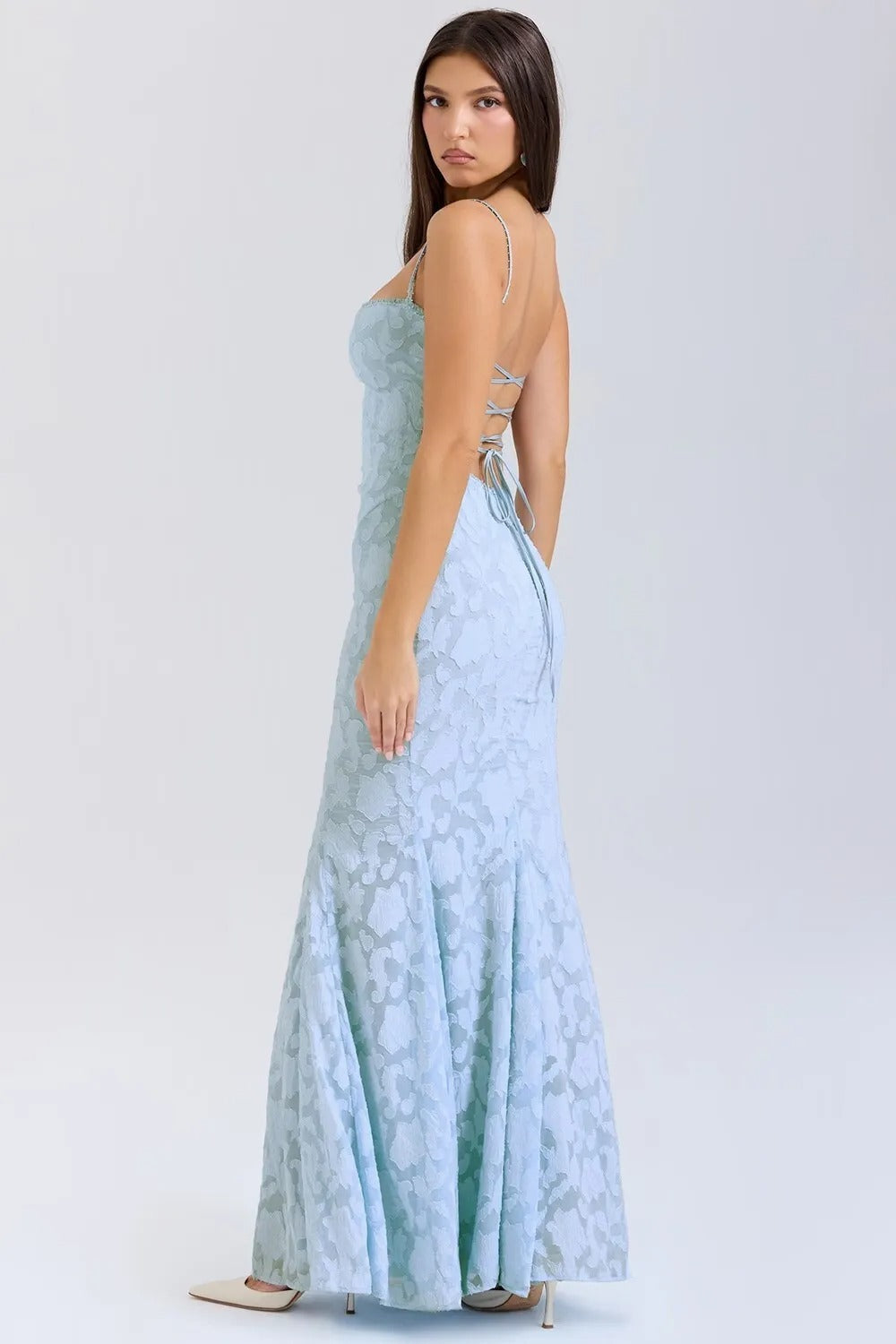 Langes Damenkleid mit eleganten gelben Spitzenträgern mit Meerjungfraueneffekt - Aurélie