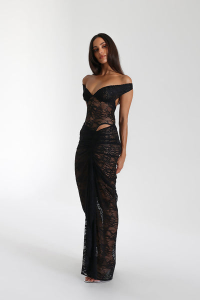Selune ™ | Schulterfreies Maxikleid aus durchsichtiger Spitze