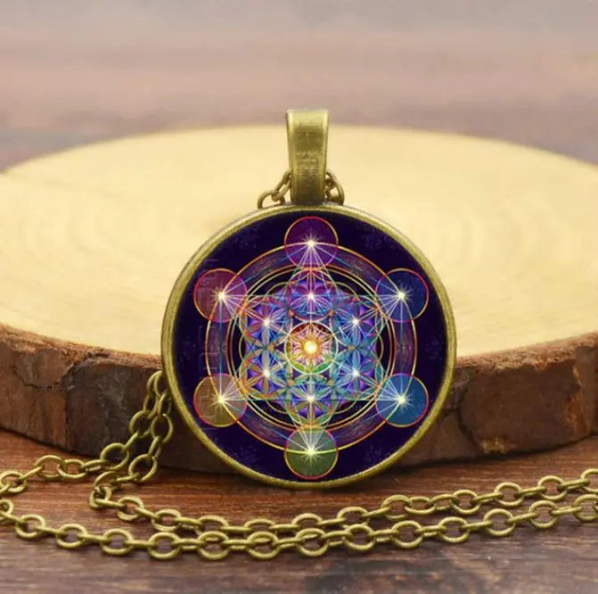 Chakra Anhänger mit Metatrons Würfel - Solantra