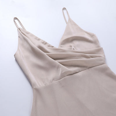 Carina - Elegantes trägerloses Kleid