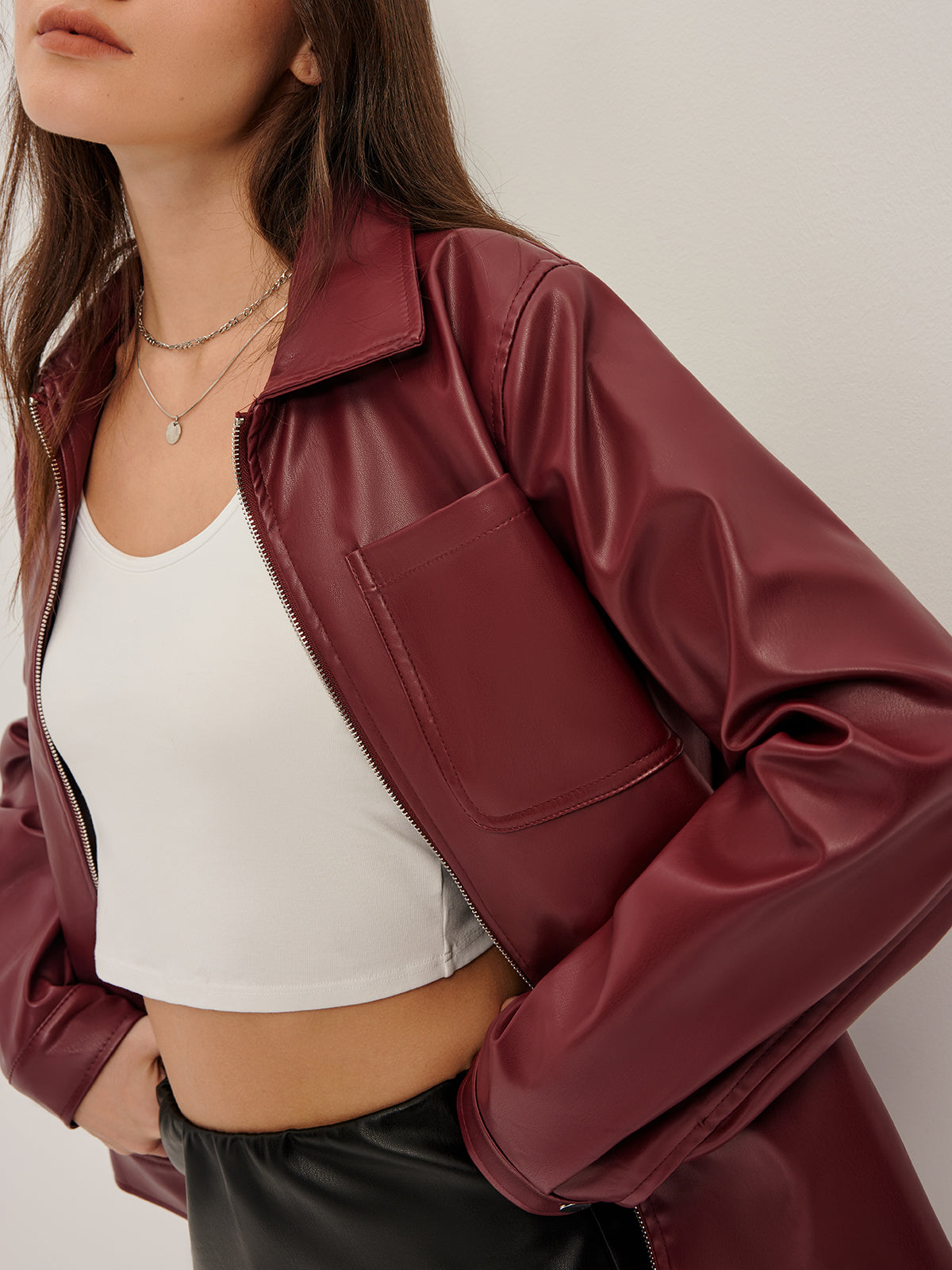 Stylische Damenjacke mit Reißverschluss