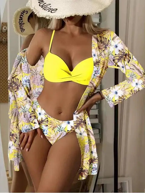 Winnie® | Stylischer bedruckter Badeanzug mit Überwurf