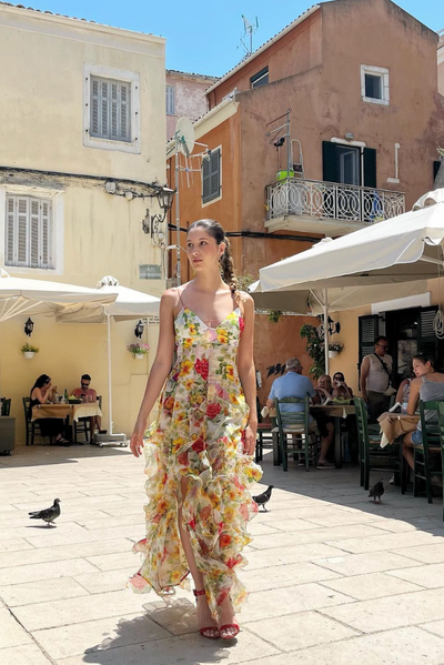 Velora ™ | Chiffon-Maxikleid mit Rosenprint und Schlitz