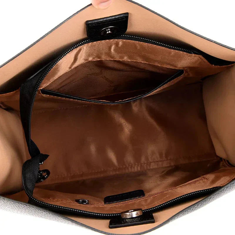 Trendige Leder Schultertasche - Mila