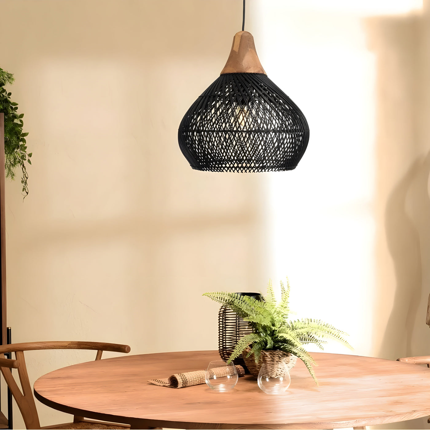 BistroBeam Light - Moderne Rattan-Pendelleuchte