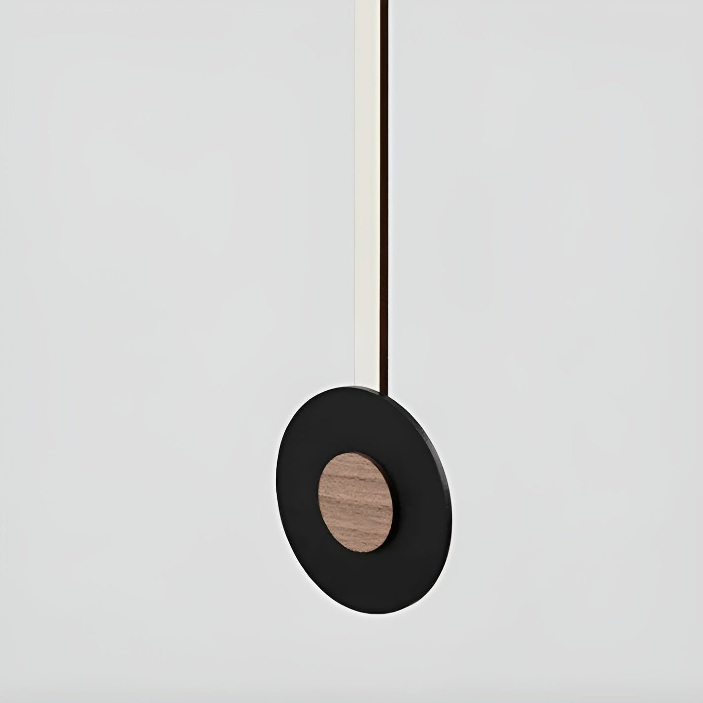 UrbanPendulum Clock - Moderner Schwingpendel-Wanduhr