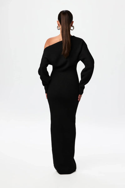Trina – Schulterfreies Strickkleid