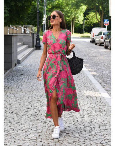 Stuttgart | Glamorous Allure Damenkleid