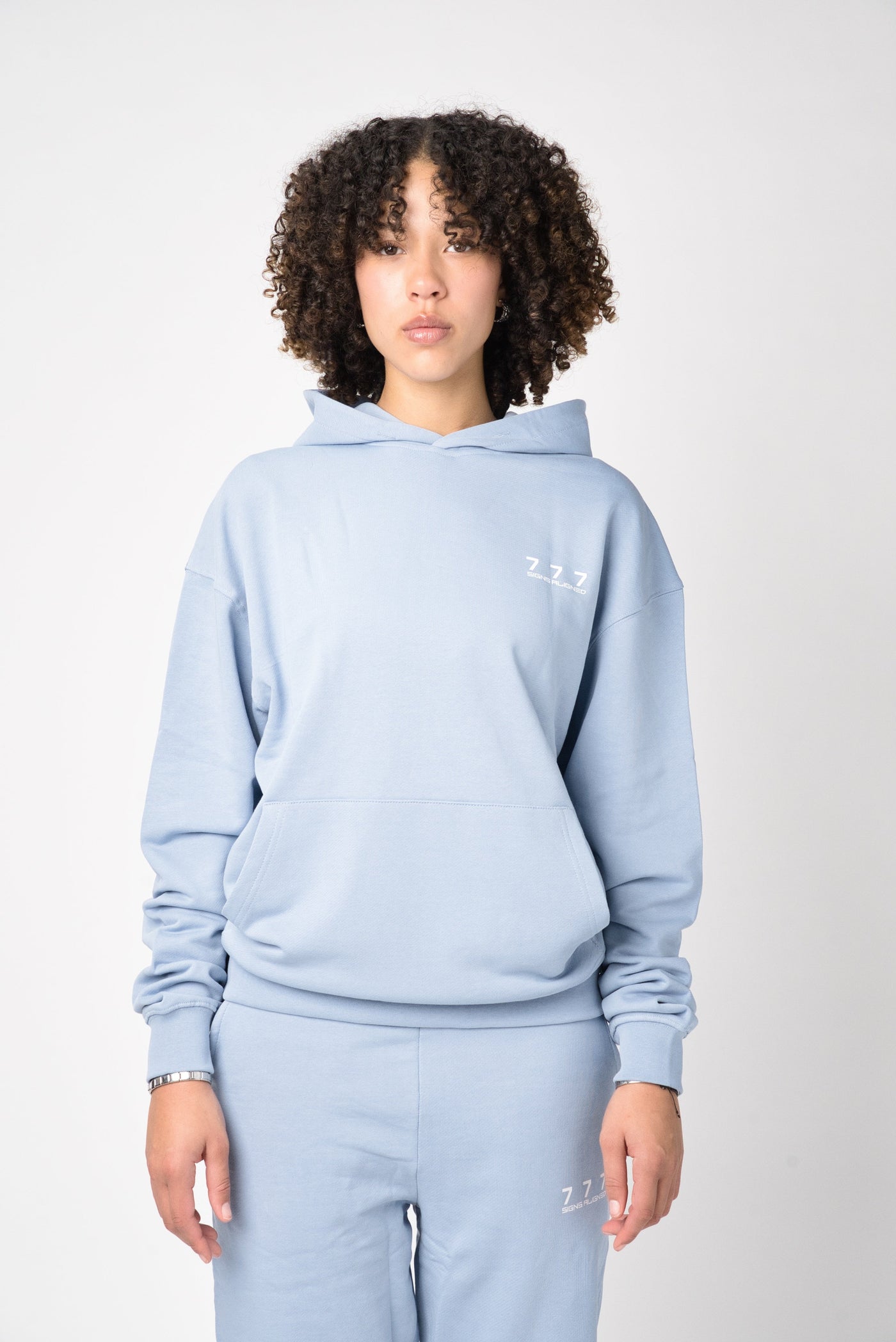 SIGNS ALIGNED | HOODIE & HOSE – BABYBLAU