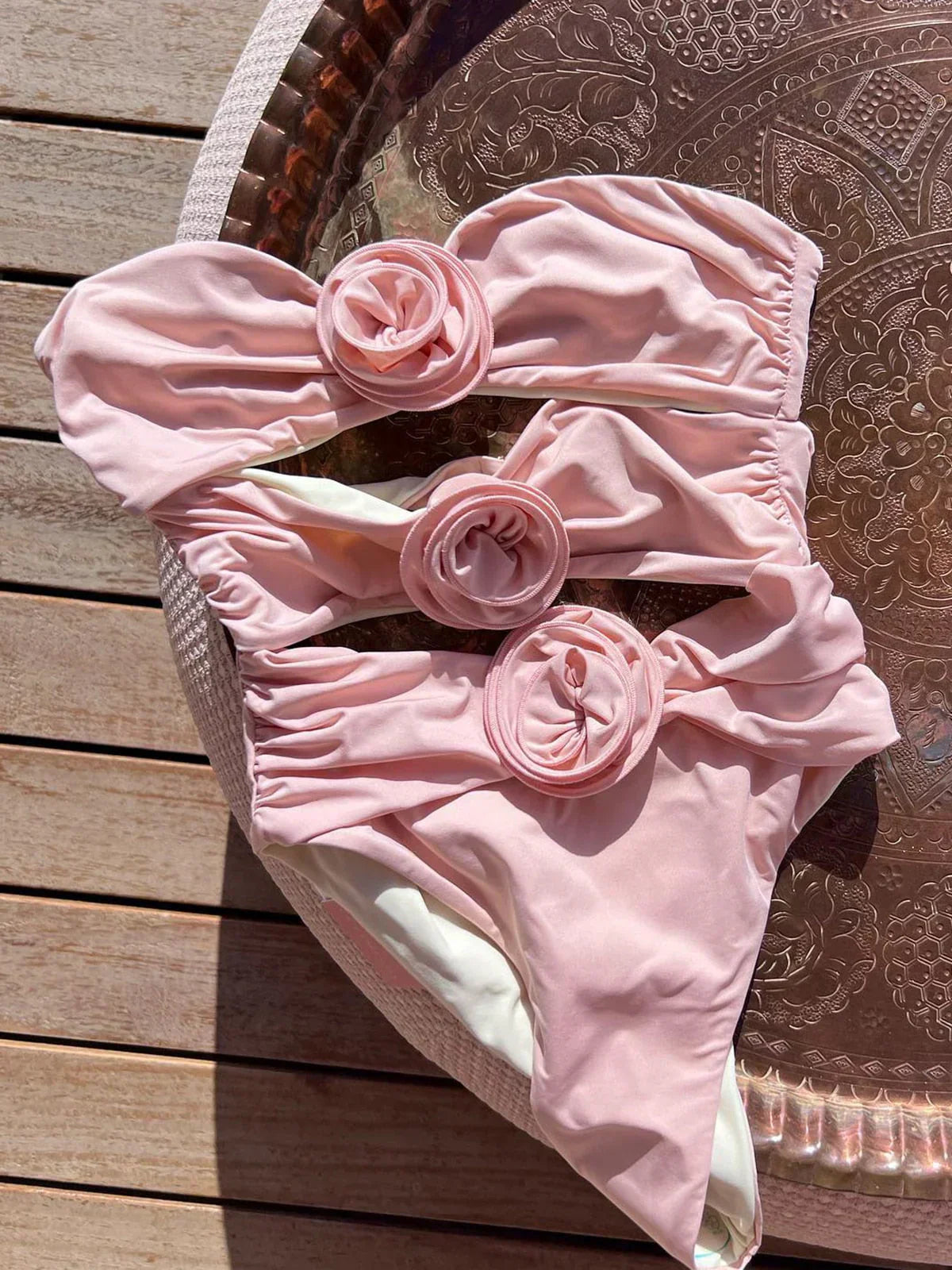 Susanne | Badeanzug mit 3D-Rosendesign