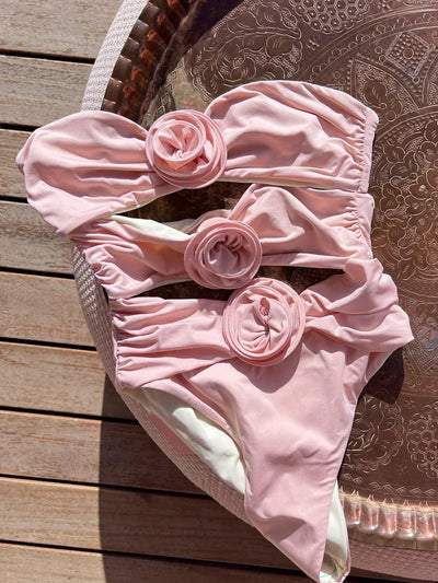 Susanne | Badeanzug mit 3D-Rosendesign