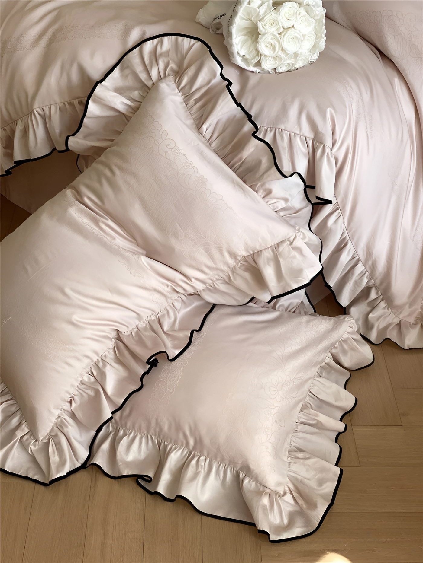 Sereni Bettwäsche - Silky Ruffle Bettwäsche-Set
