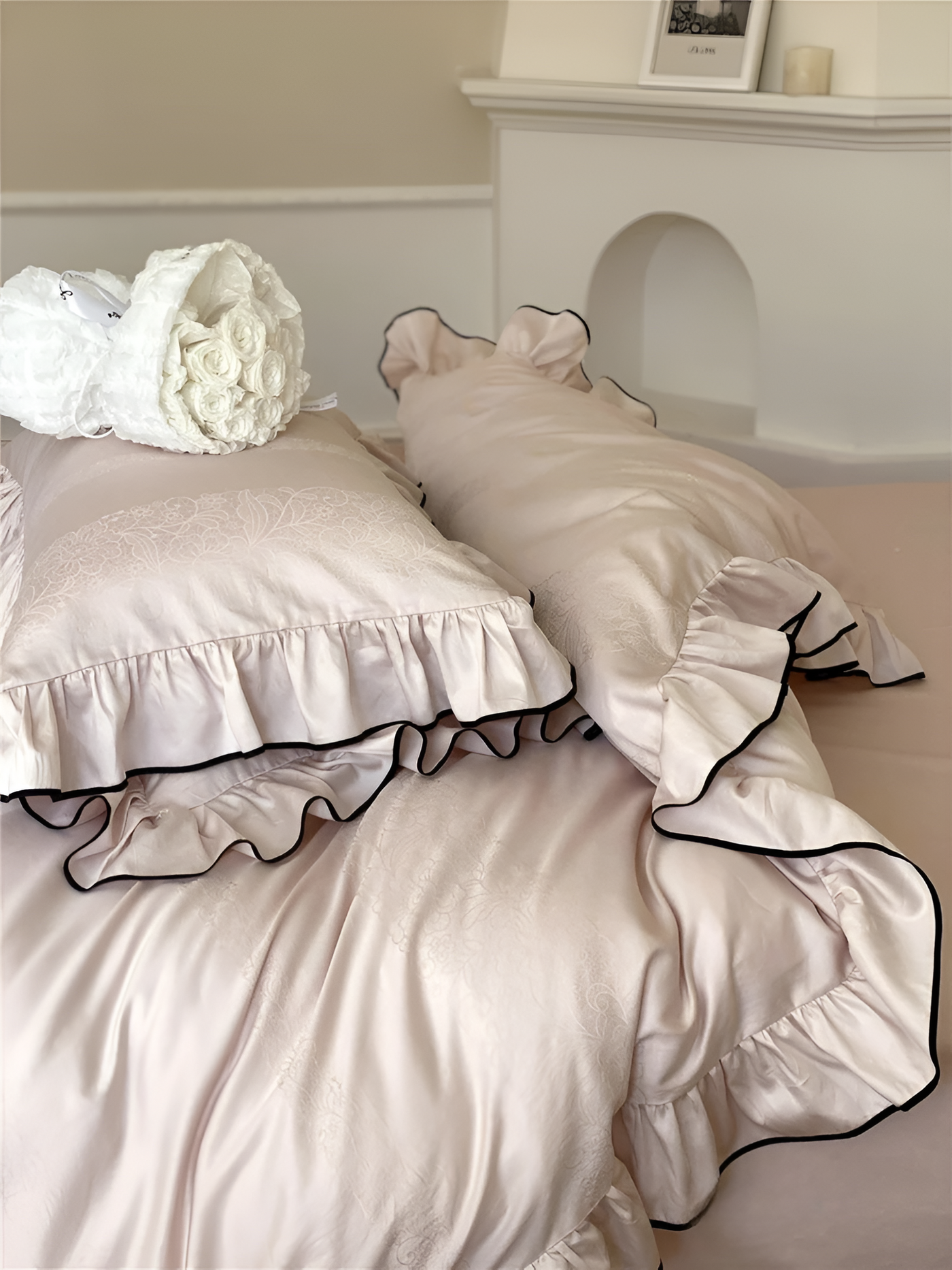 Sereni Bettwäsche - Silky Ruffle Bettwäsche-Set