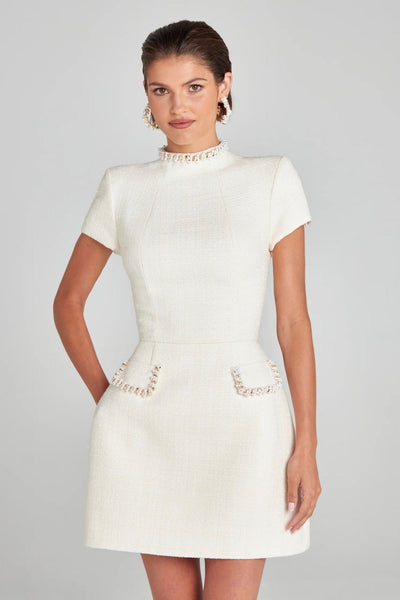 Kurzes Tweedkleid für Damen mit weißen Retro-Perlen - Clarisse