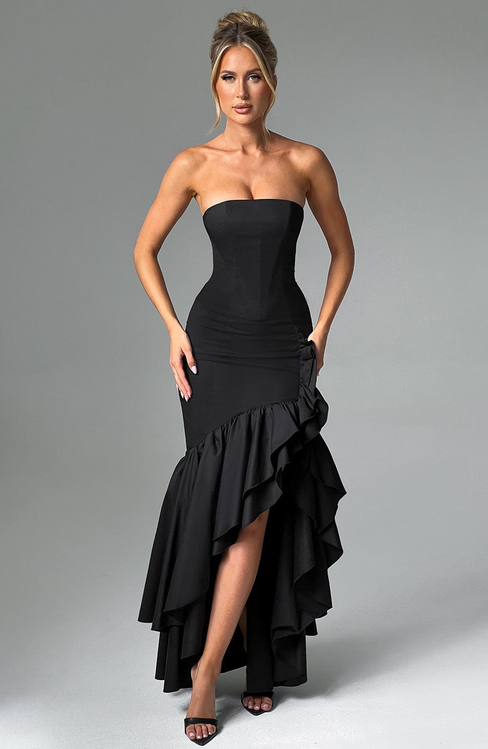 Vasileia - Schulterfreies Maxikleid