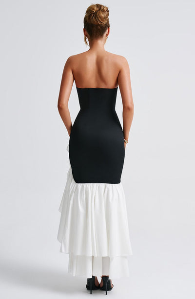 Vasileia - Schulterfreies Maxikleid