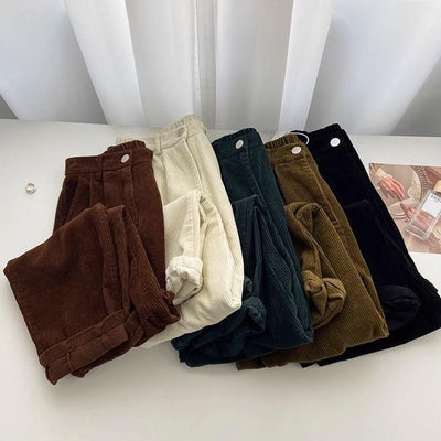 Styrlyn | Damen-Cordhose mit hoher Taille und schlankem Effekt