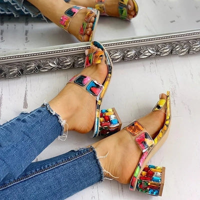 Damen-Sandalen mit klobigem Absatz und kunstvollem mehrfarbigem Design - Camila