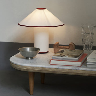 Tischlampe mit Stoffschirm – Lunara