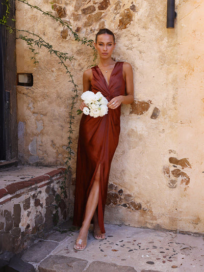 Ahnly- Glamouröses rückenfreies V-Ausschnitt Abendkleid
