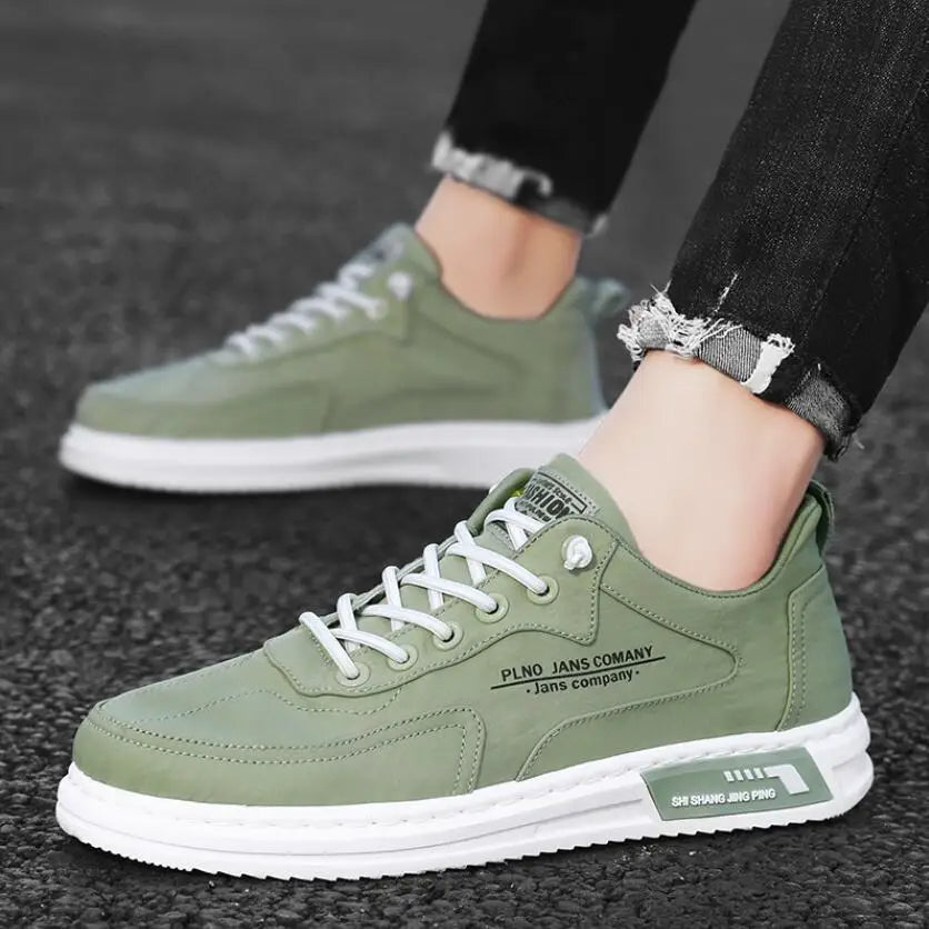 Atmungsaktive Sportschuhe für Herren in olivgrün - Milo