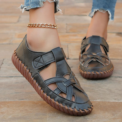 Flache Schuhe im Mokassin-Stil mit durchbrochenem Muster aus weißem Leder - Anelya