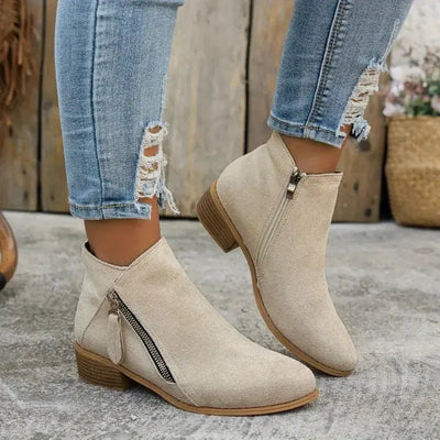 Stützende orthopädische Stiefelette