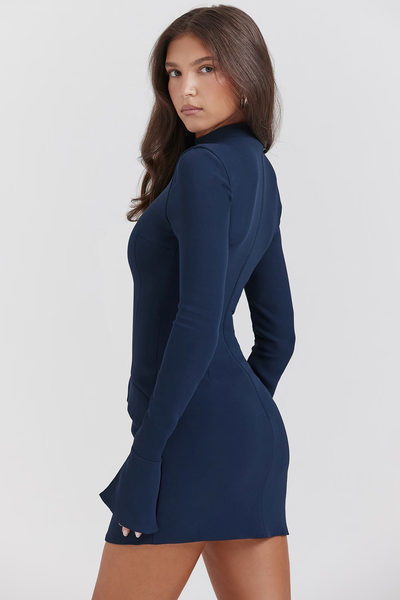 Zevuri ™ | Gestricktes, figurbetontes Minikleid mit Taschendetail