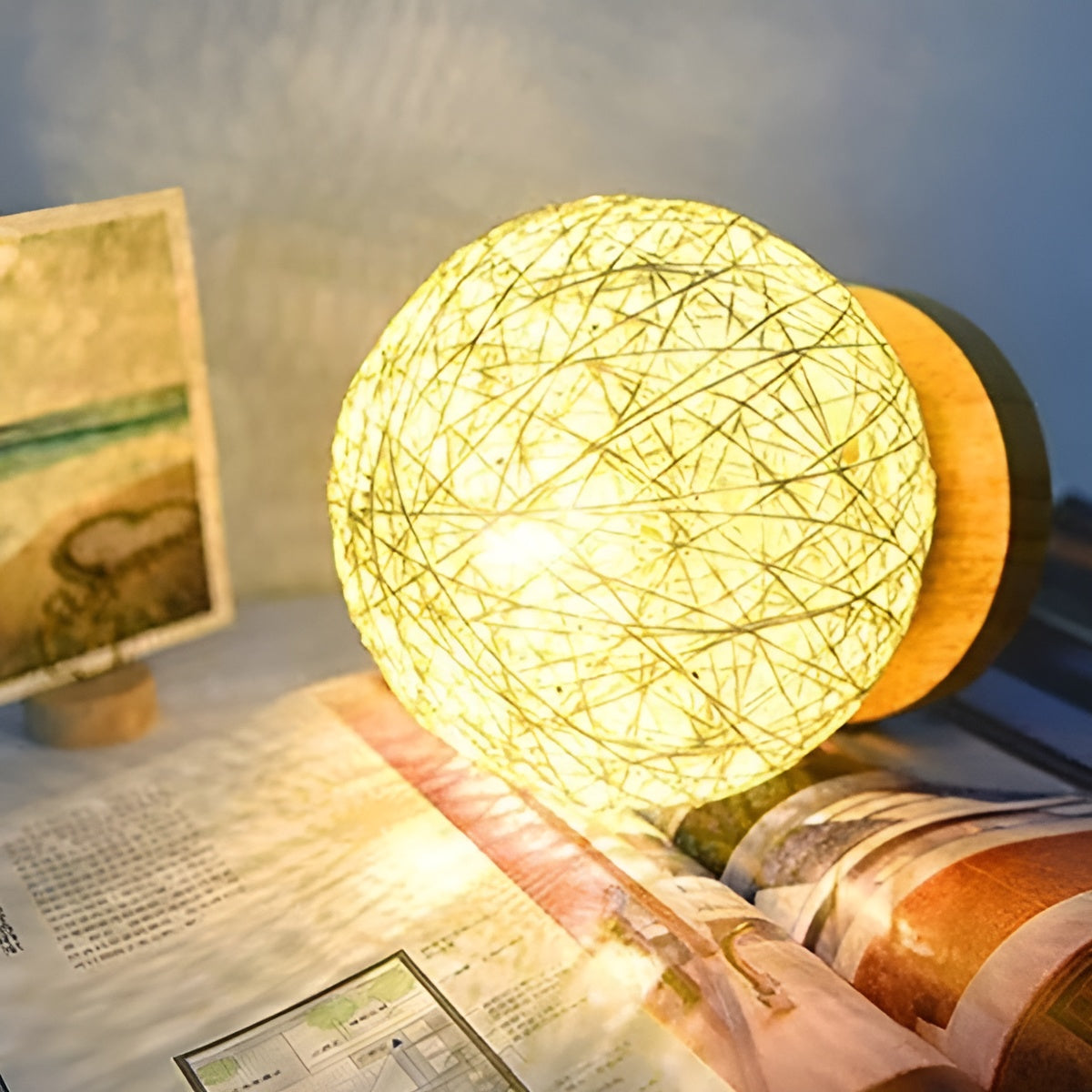 TwineGlow Light - Moderne USB-Ladbare Rattan-Tischlampe