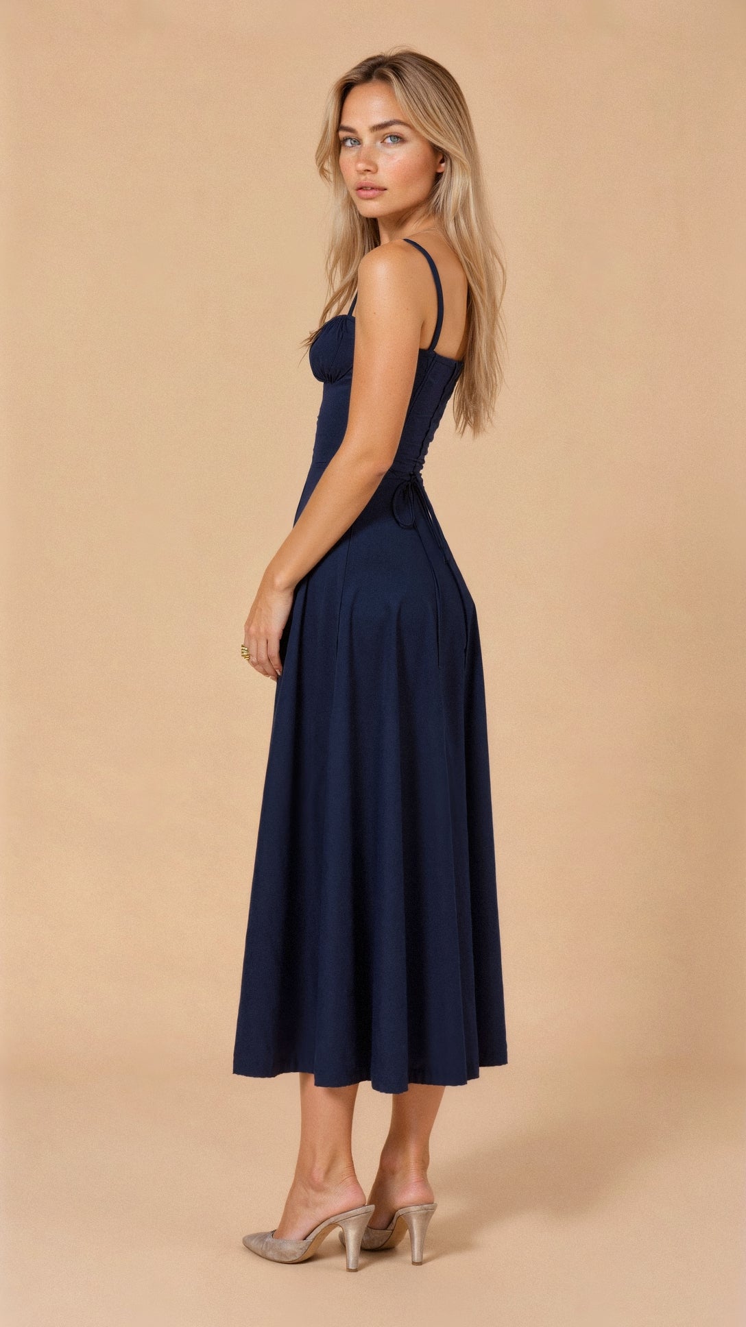 Vanessa - Korsett Midi Kleid Betont Weibliche Formen