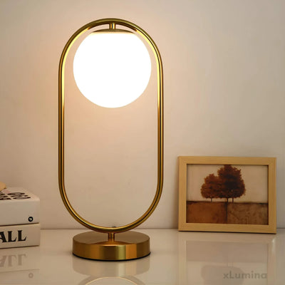 StellarSphere Light – Luxuriöse Glaskugel-Tischlampe mit Holzfuß